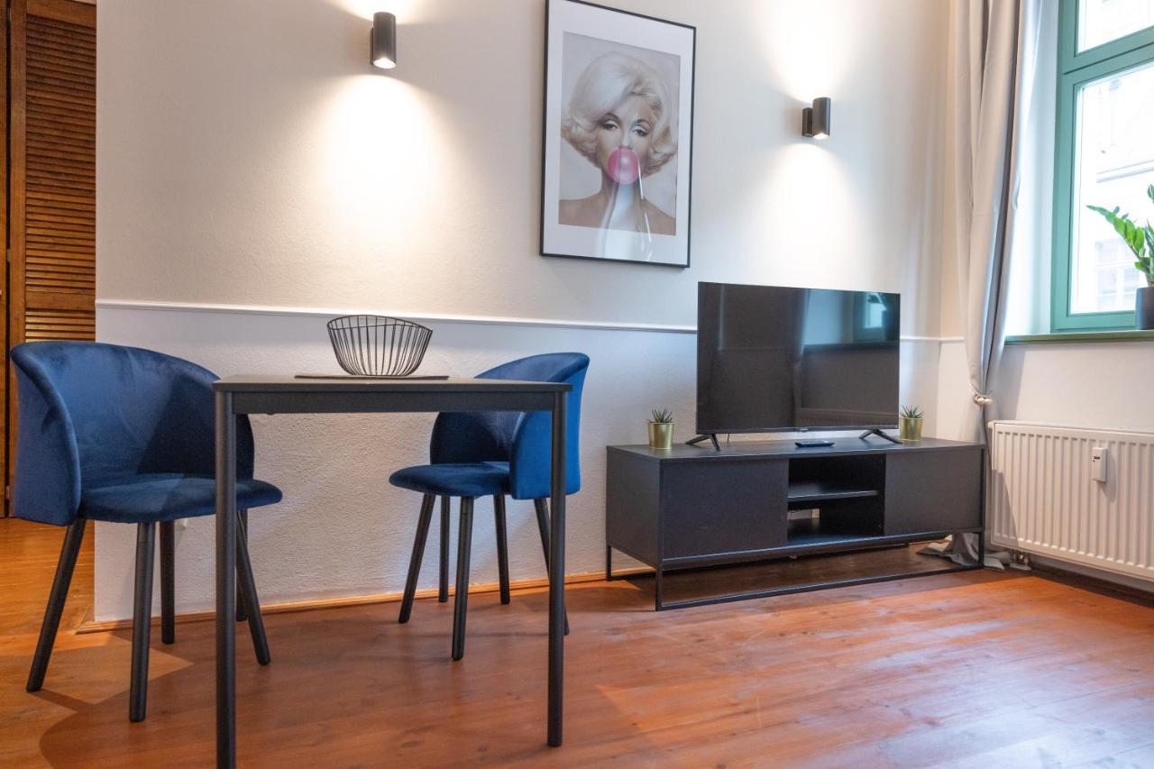 Hip & Minimalist - Stadt Apartments Am Malerweg ピルナ エクステリア 写真
